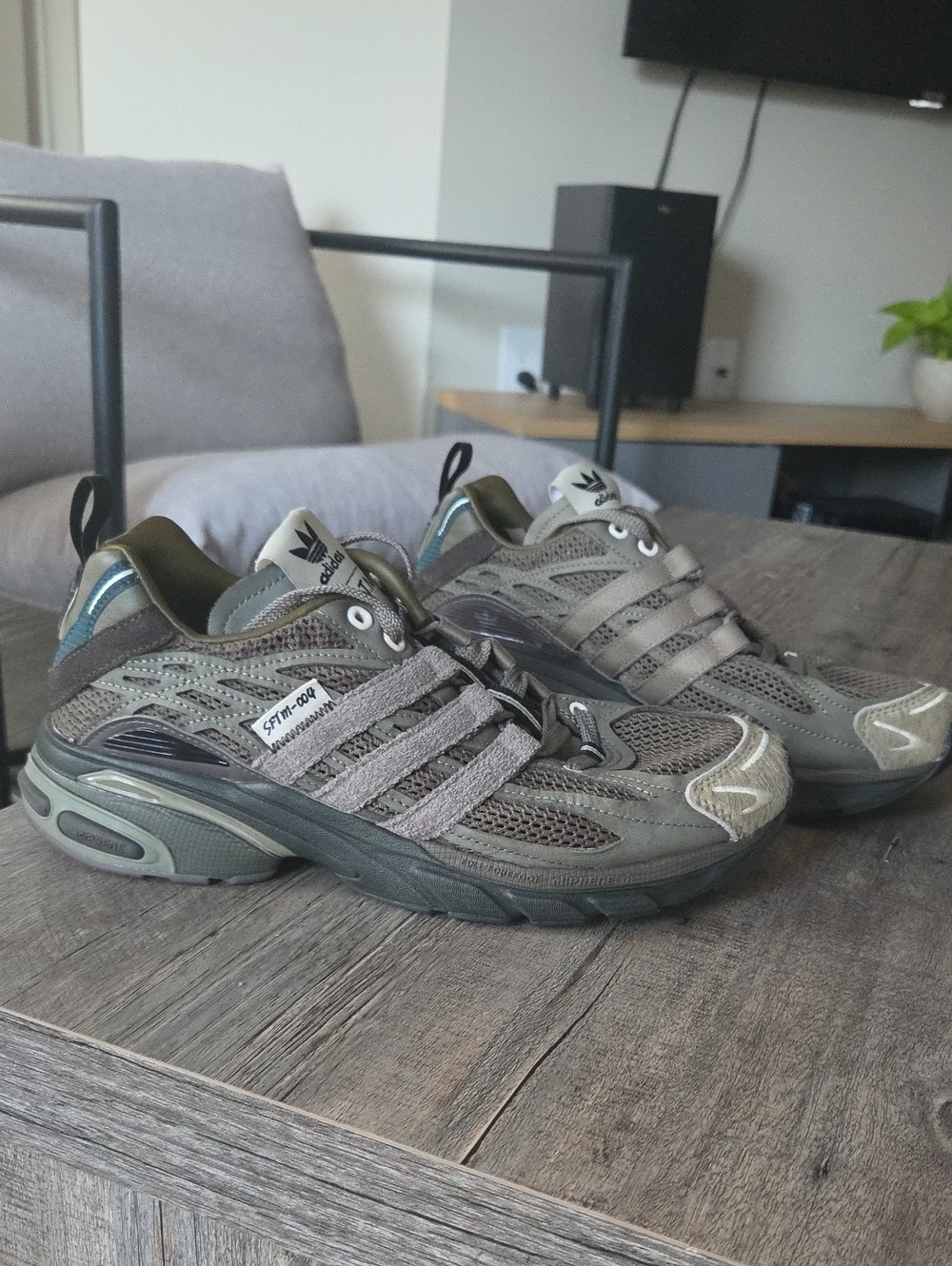 Men's Adidas Adistar Cushion SFTM JR8045 - US 8.5
